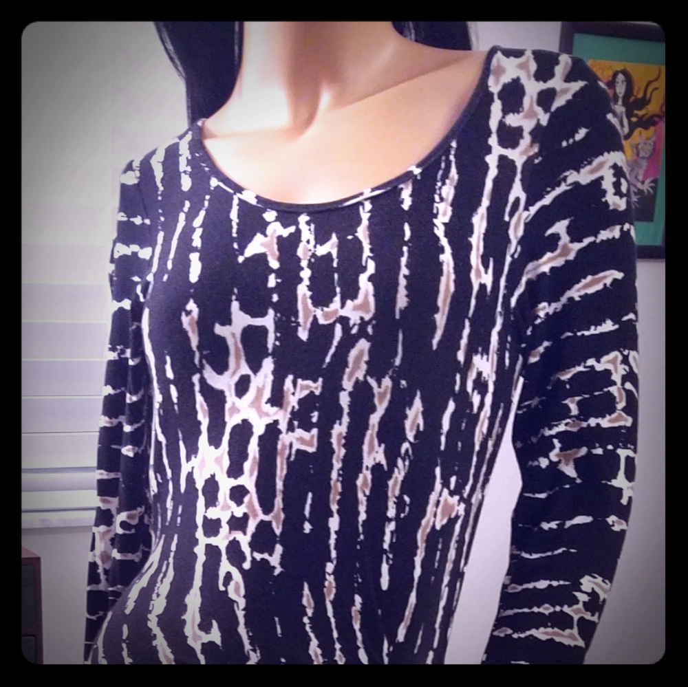 Dress, Black and white slit